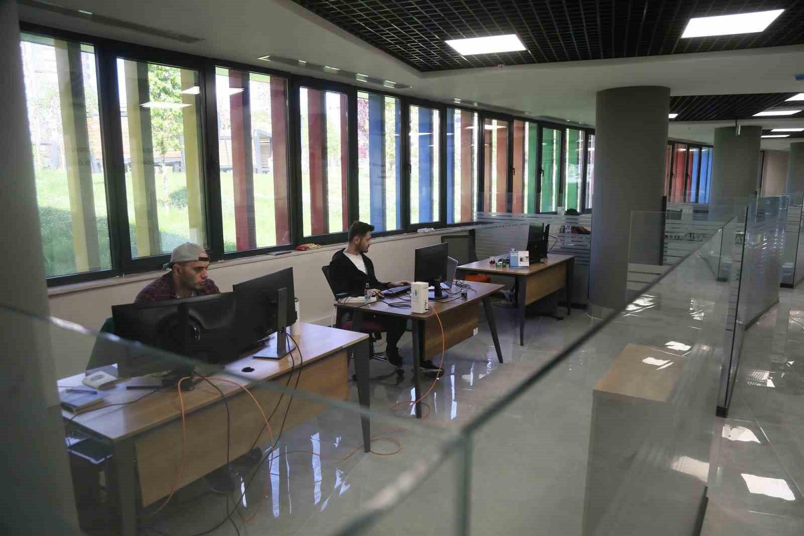 Teknoloji ve inovasyonun kalbi artık Gaziantep&rsquo;te atacak
