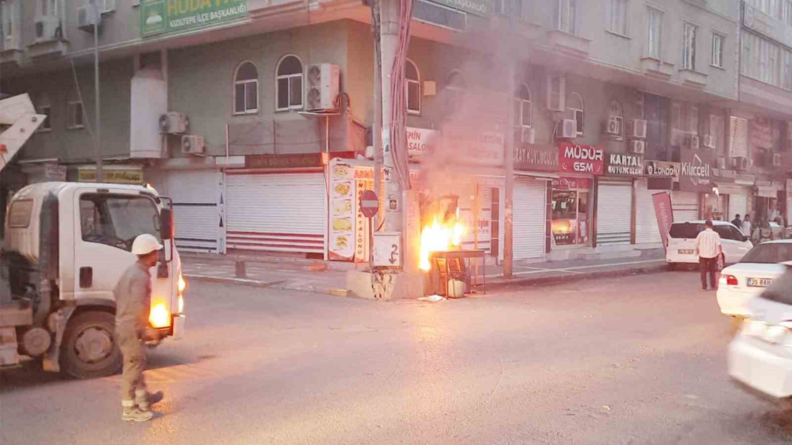 Kızıltepe’de elektrik panosu alevlere teslim oldu
