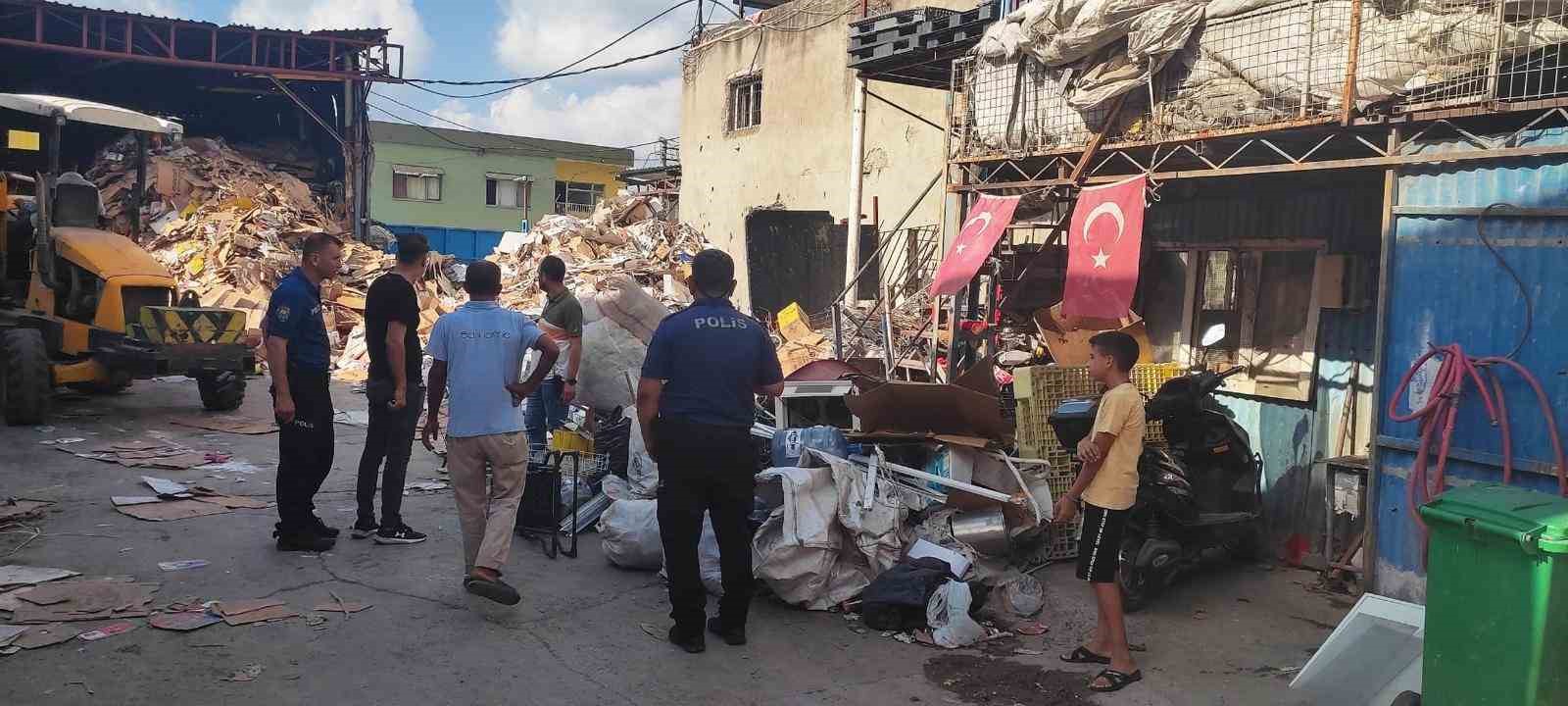 İskenderun’da hurdacılar denetlendi