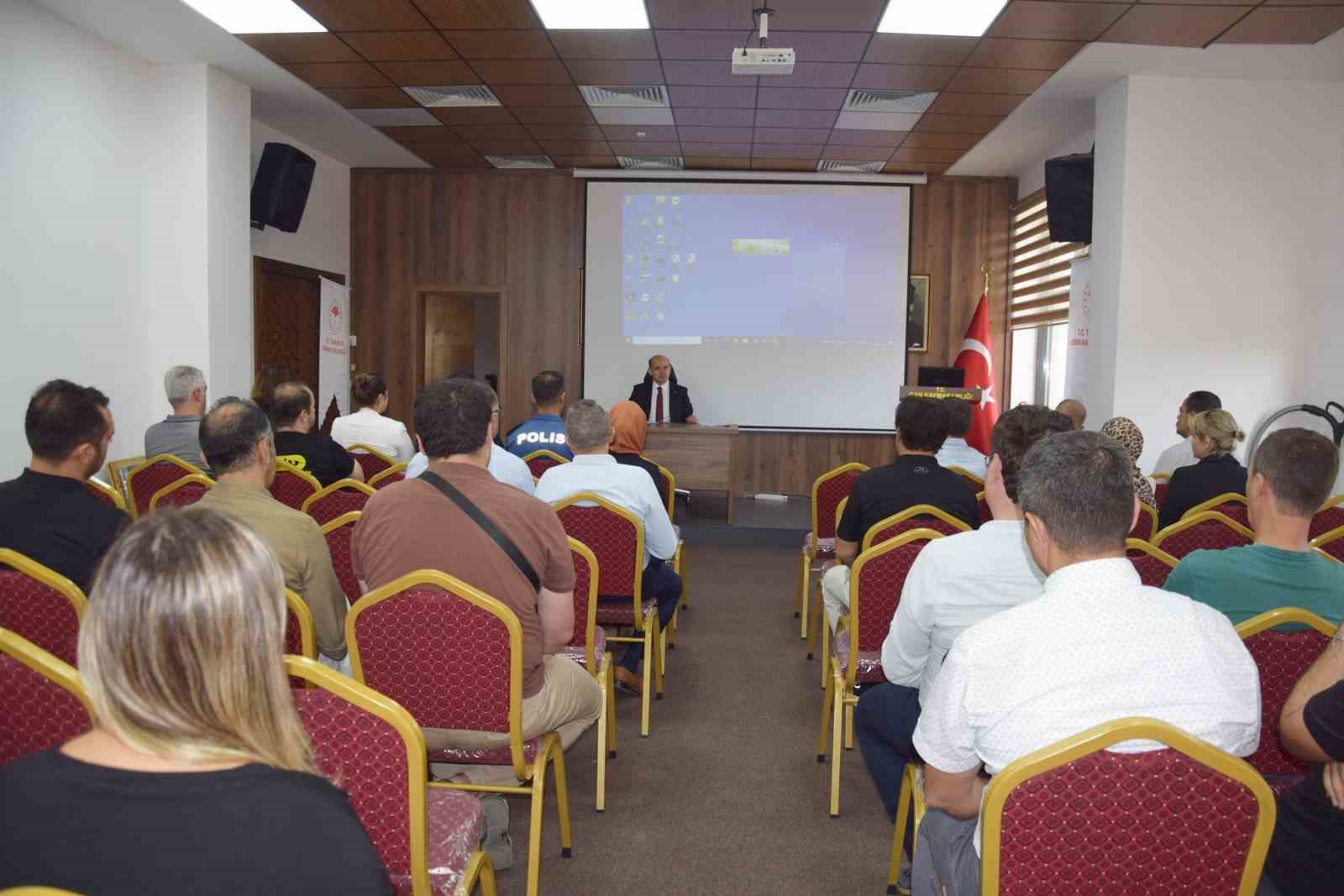 &Ccedil;an&rsquo;da 2024-2025 Eğitim &Ouml;ğretim Yılı Okul G&uuml;venliği Toplantısı Yapıldı
