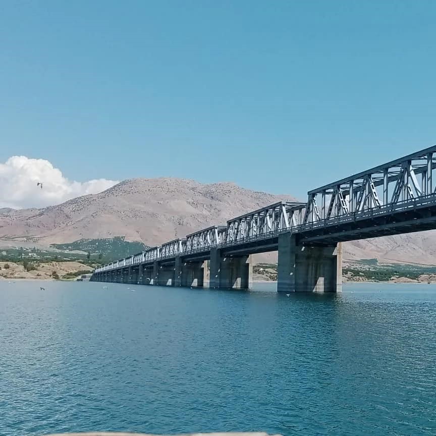 Elazığ’da Karakaya Barajında örnekleme çalışmaları sürüyor