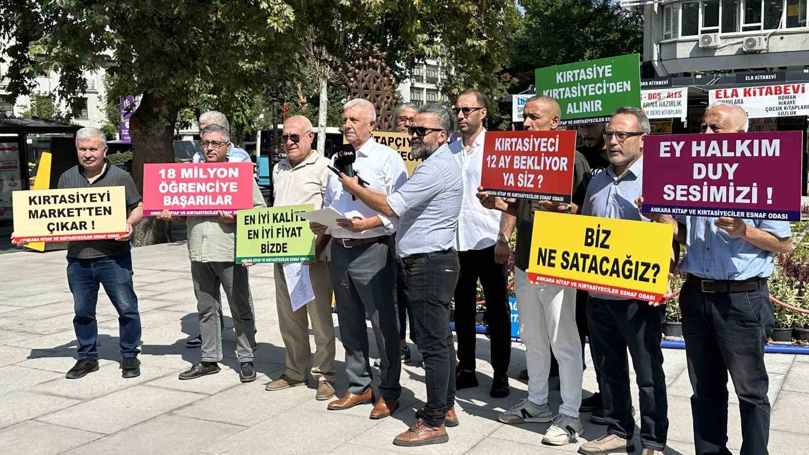 Kırtasiyeciler Odası’ndan kırtasiye ürünlerinin zincir marketlerde satılmasına tepki 