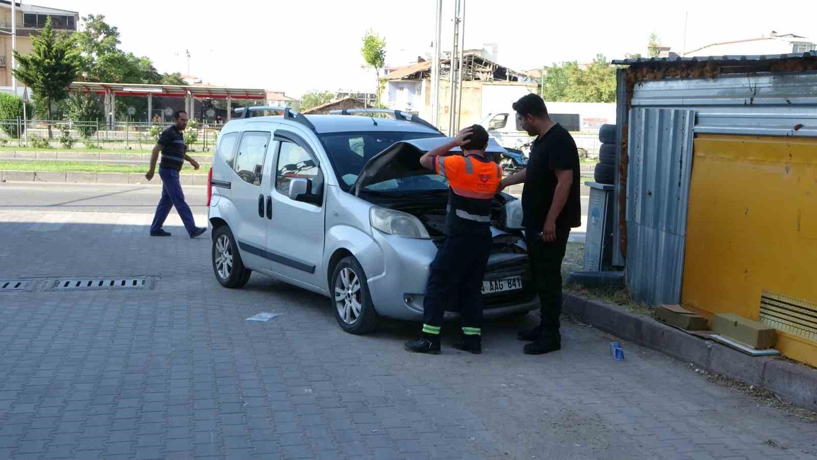 Malatya’da 5 araçlı zincirleme kaza: 2 yaralı
