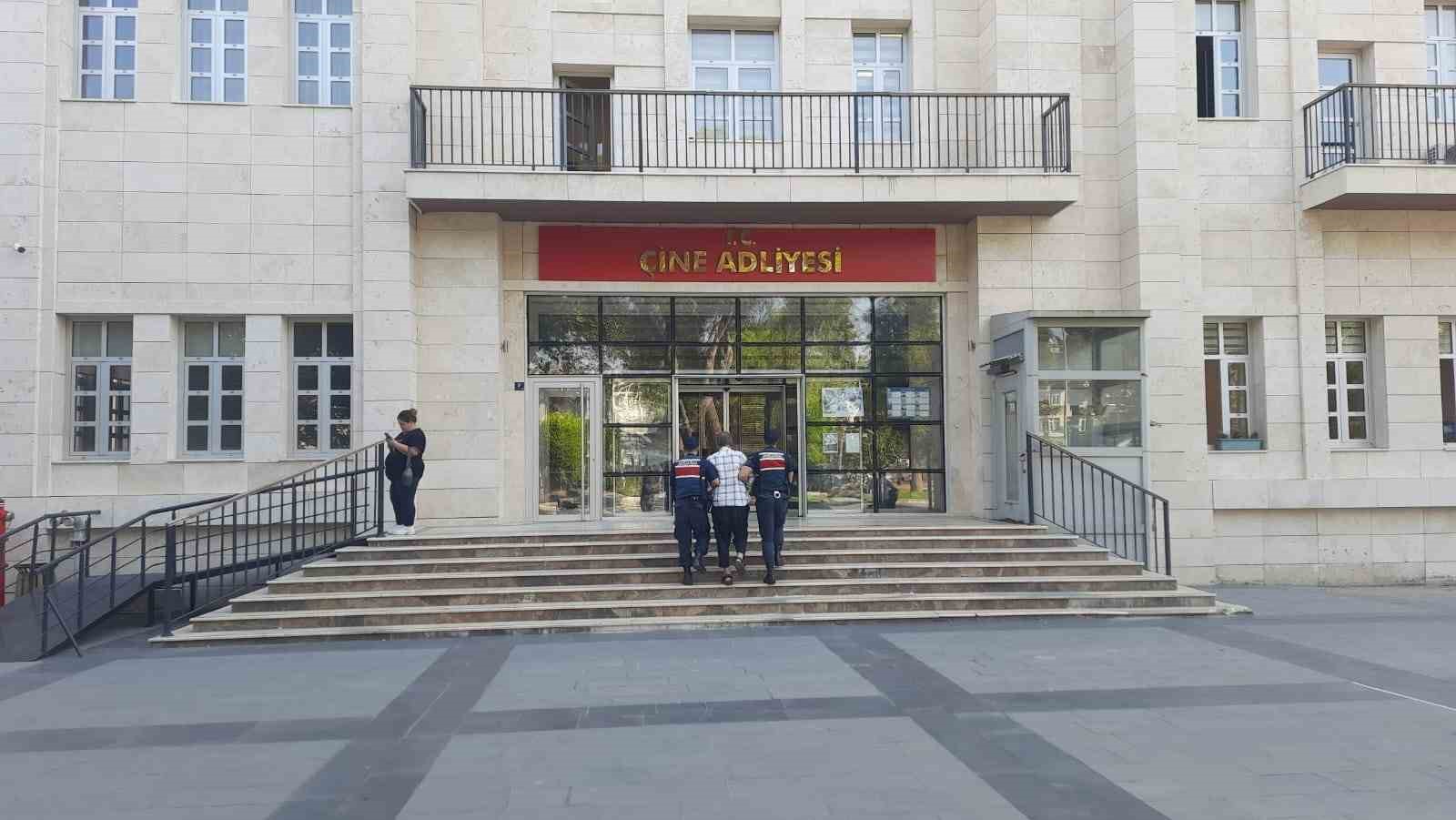 &Ccedil;ine&rsquo;de 23 yıl hapis cezası ile aranan şahıs yakalandı
