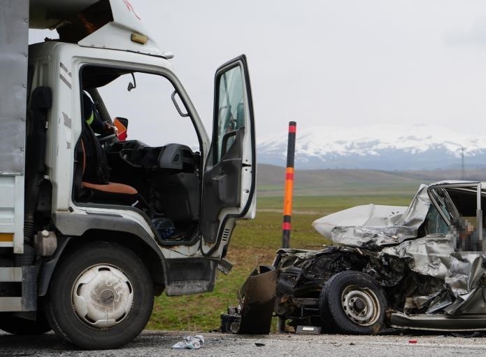 Erzurum’da kent merkezinde bir ayda 173 trafik kazası