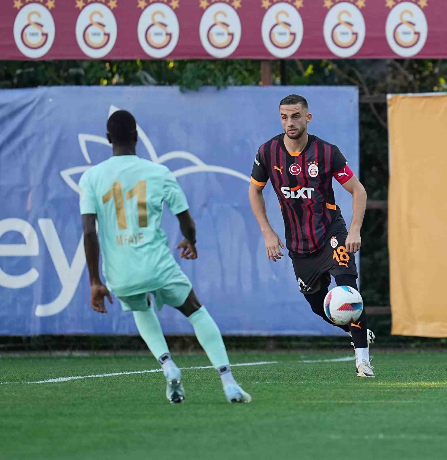 Galatasaray, hazırlık maçında Esenler Erokspor’u farklı mağlup etti
