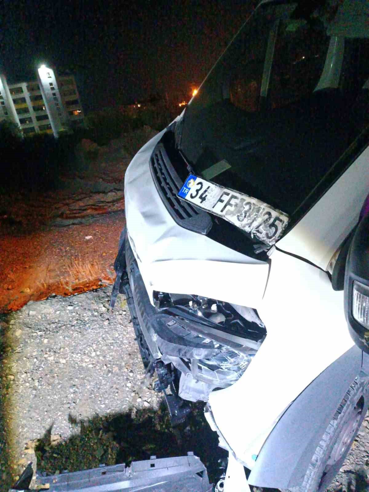 Alanya’da feci kaza: 1 ölü, 2 yaralı
