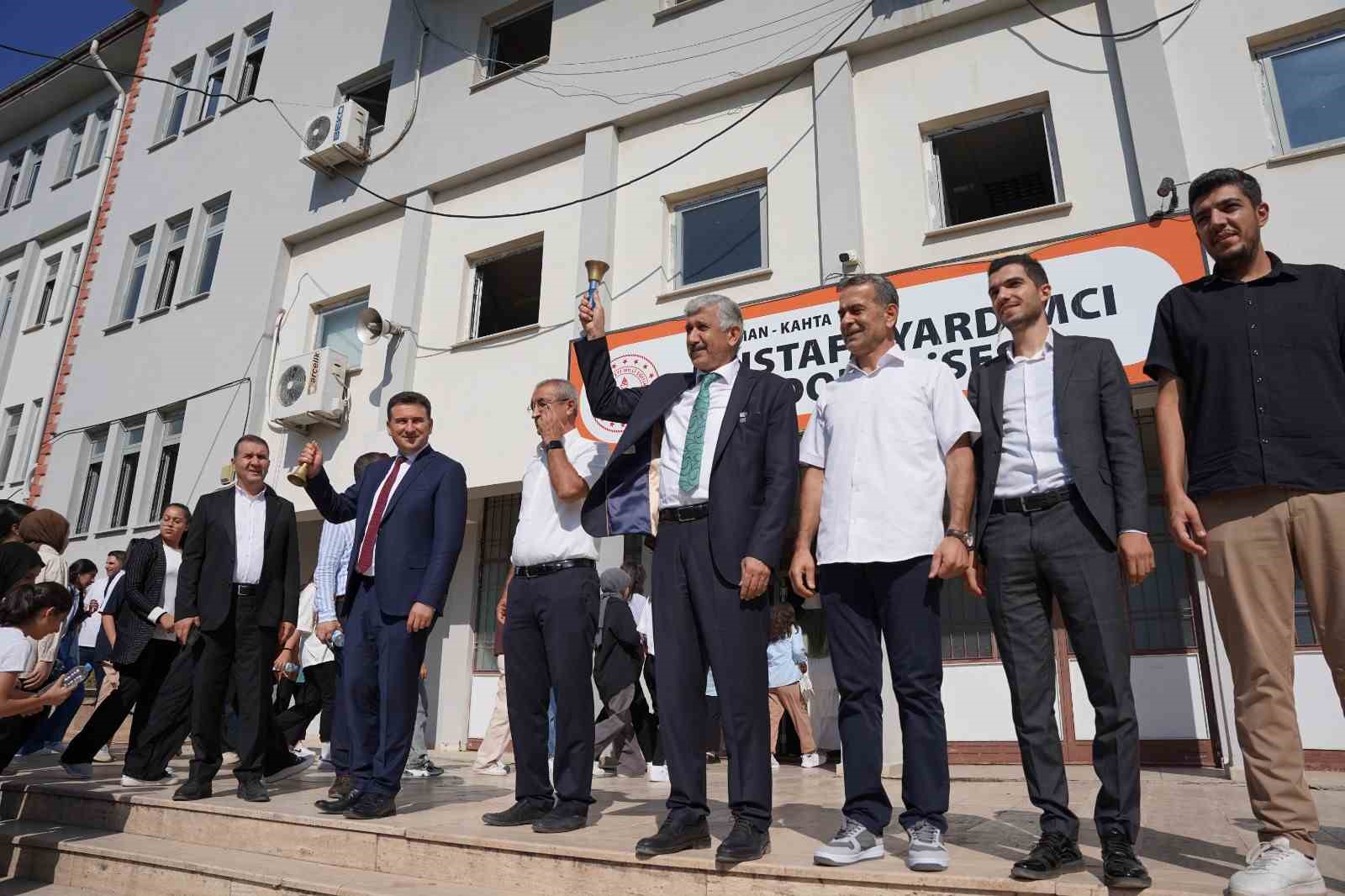 Başkan Halla&ccedil;, &Ccedil;anakkale&rsquo;den Gazze&rsquo;ye vatan savunması konulu ilk derse katıldı
