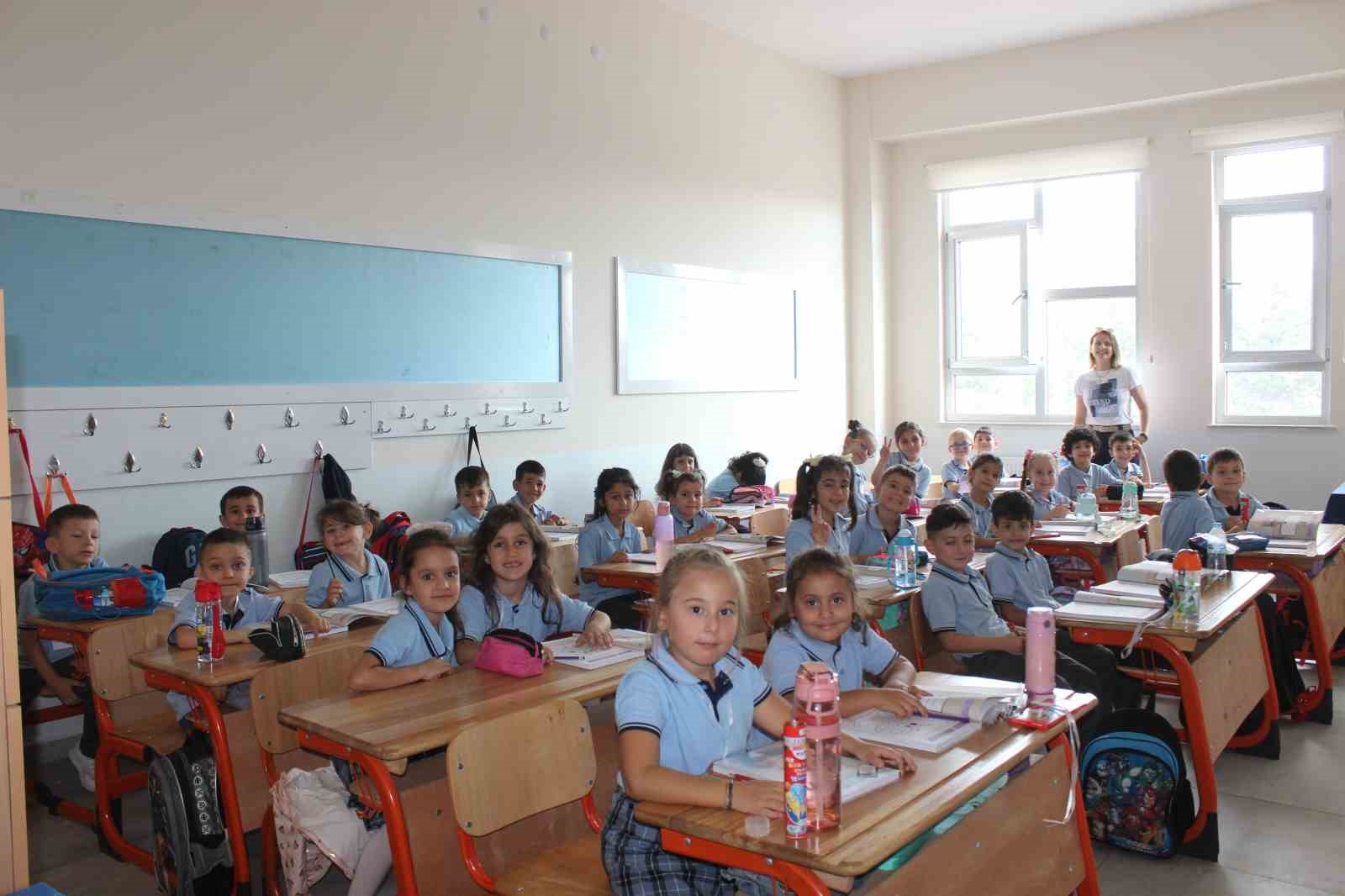 Osmaneli&rsquo;de ilk&ouml;ğretim haftası kutlandı
