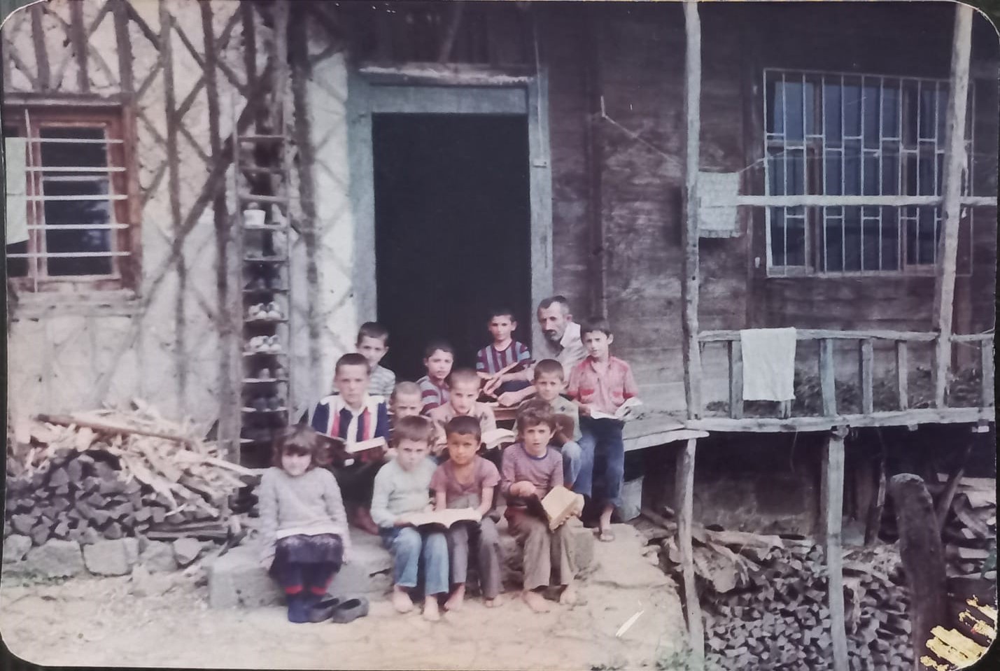 Çaykaralı Hafız Mehmet Bayraktar talebeleri ile buluştu