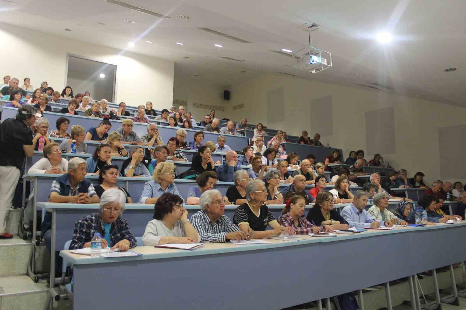 KAEÜ’de 60+ tazelenme üniversitesi eğitimleri başlıyor