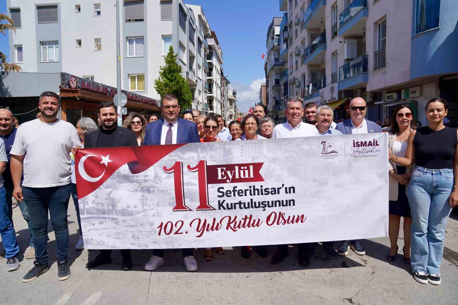 Seferihisar doğum gününü kutluyor
