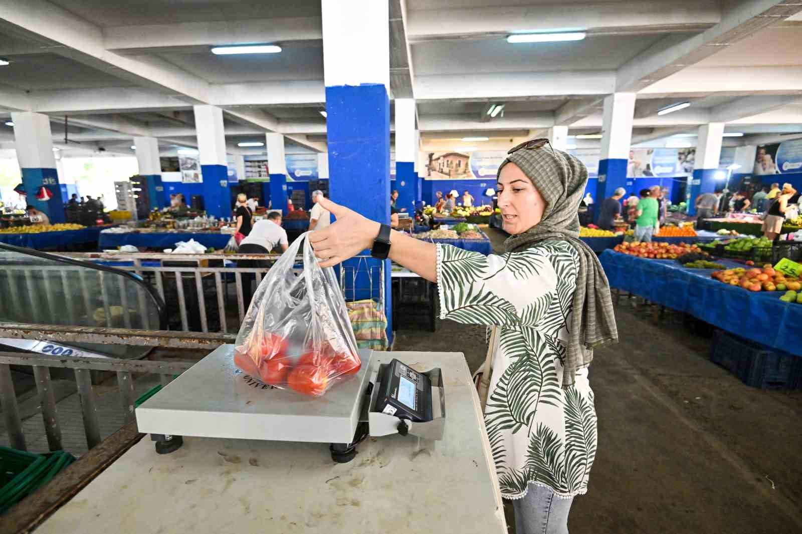 Antalya’da pazarlarda hassas terazi dönemi
