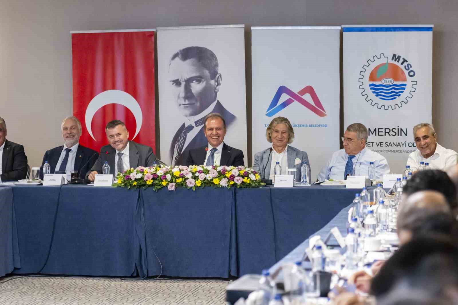 Se&ccedil;er: "Mersin&rsquo;in hak ettiklerini alması i&ccedil;in g&uuml;&ccedil;l&uuml; bir lobi olması gerekir"
