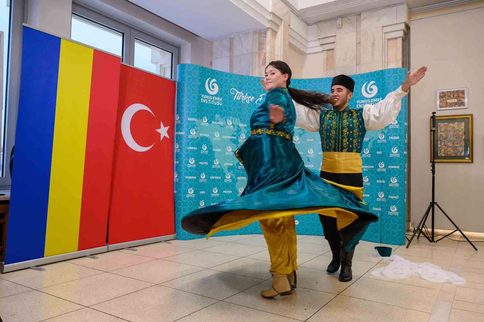 Yunus Emre Enstitüsü yeni dönemine Romanya Parlamento Sarayında organize ettiği “Türk Kültür Ayı” etkinlikleriyle başladı
