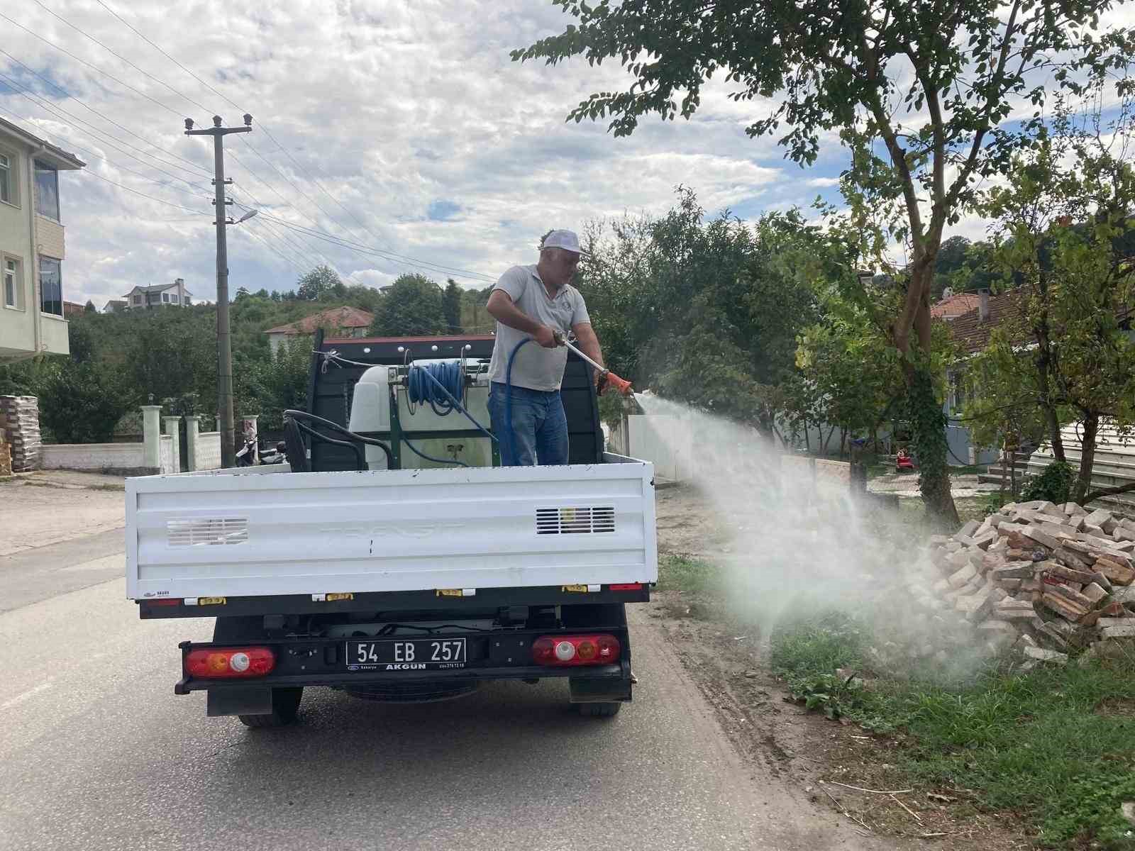 Erenler’de park ve bahçelerde çalışmalar sürüyor
