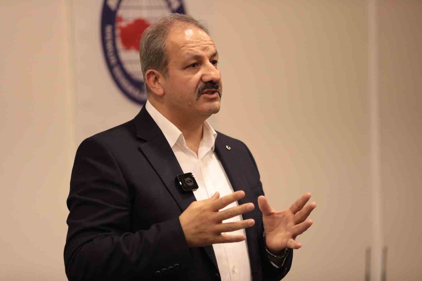 Sağlık-Sen Genel Başkanı Doğan: “Sağlık profesyonellerinin esnek çalışabilecekleri sistem kurgulanmalı, mevcut izinlerine ilave izinler verilmelidir”