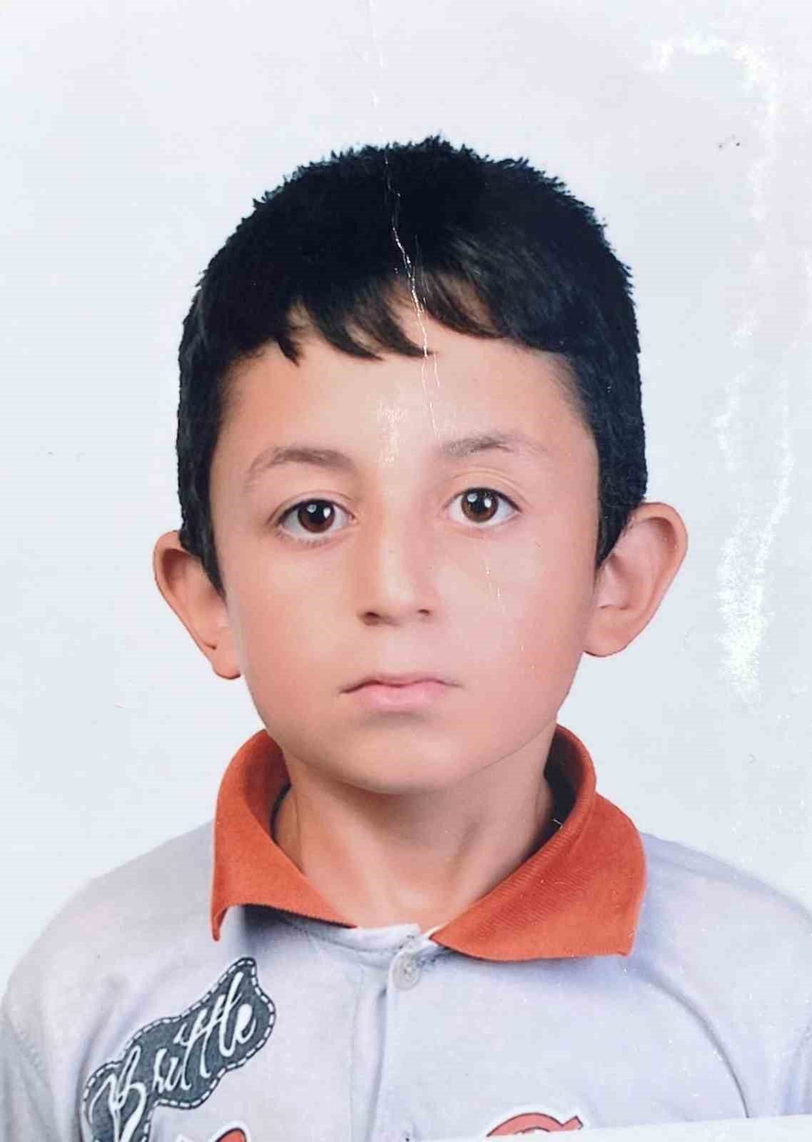 Okulda hayatını kaybeden Mert Kaymak toprağa verildi
