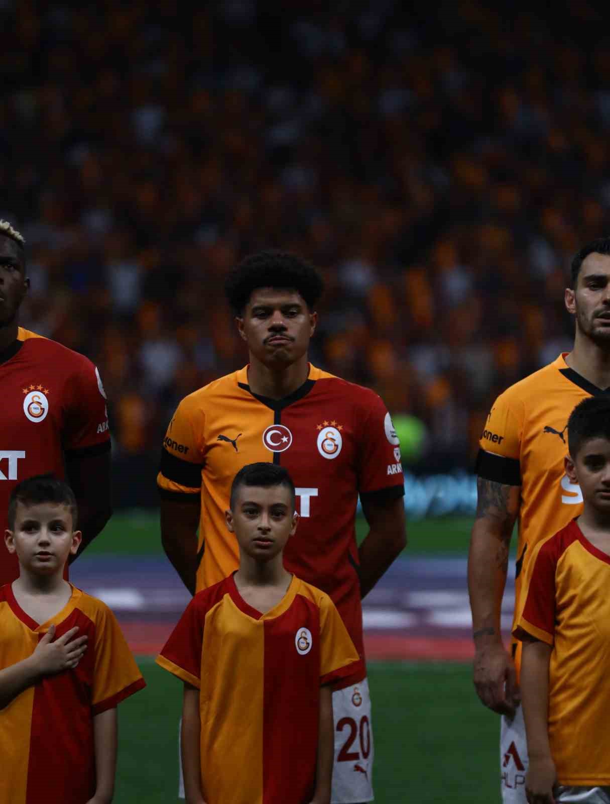 Gabriel Sara, Galatasaray’da ilk golünü attı 