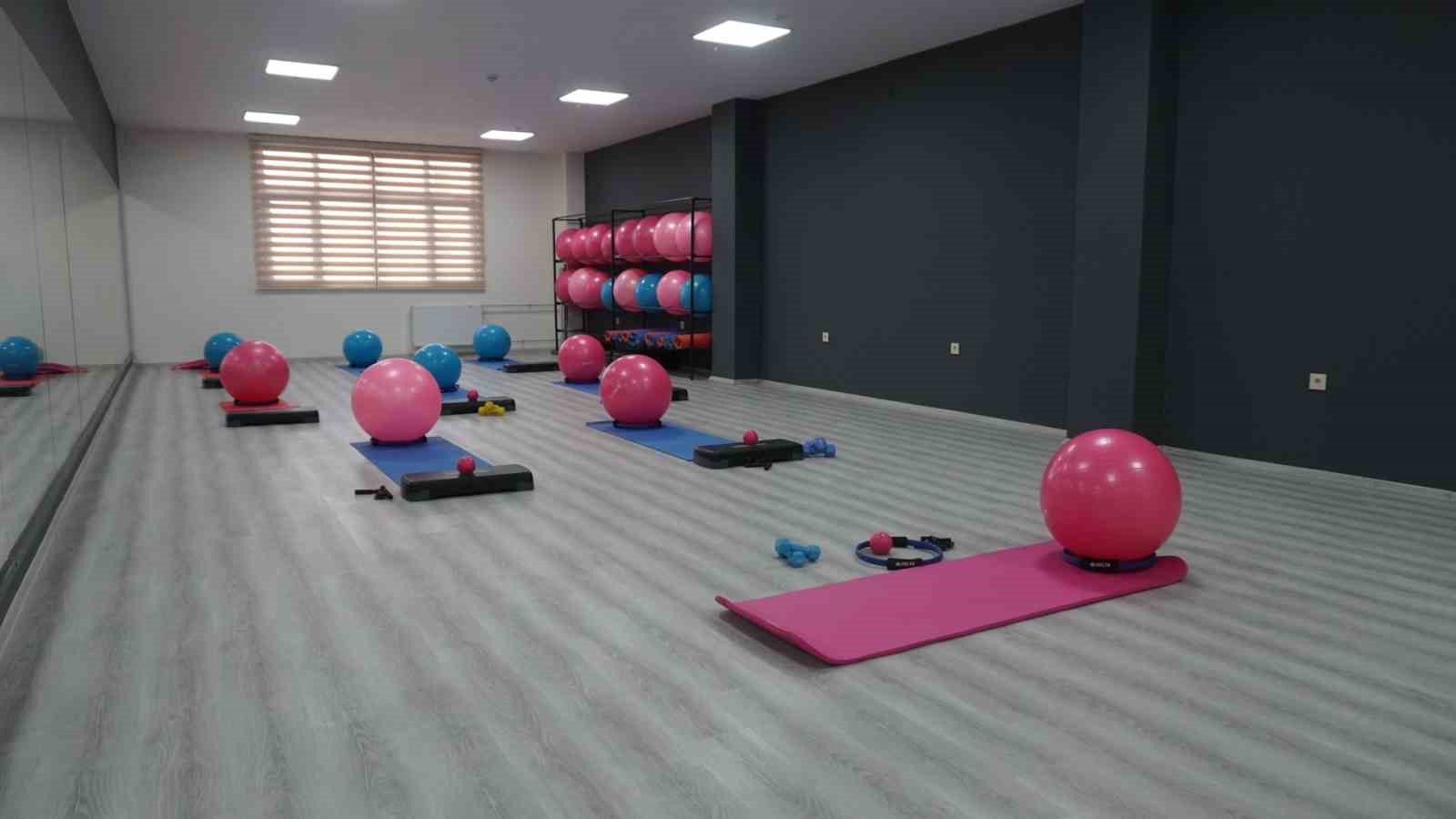 Balıkesir&rsquo;de 13 bin 756 &ouml;ğrenci GSB yurtlarında barınıyor
