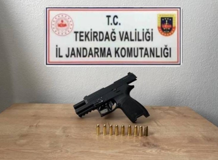 Tekirdağ’da ruhsatsız silah operasyonu