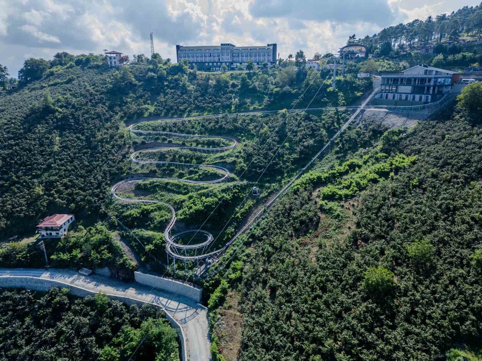 Karadeniz’in ilk ve tek ’dağ kızağı’ 3 ayda yarım milyonu ağırladı