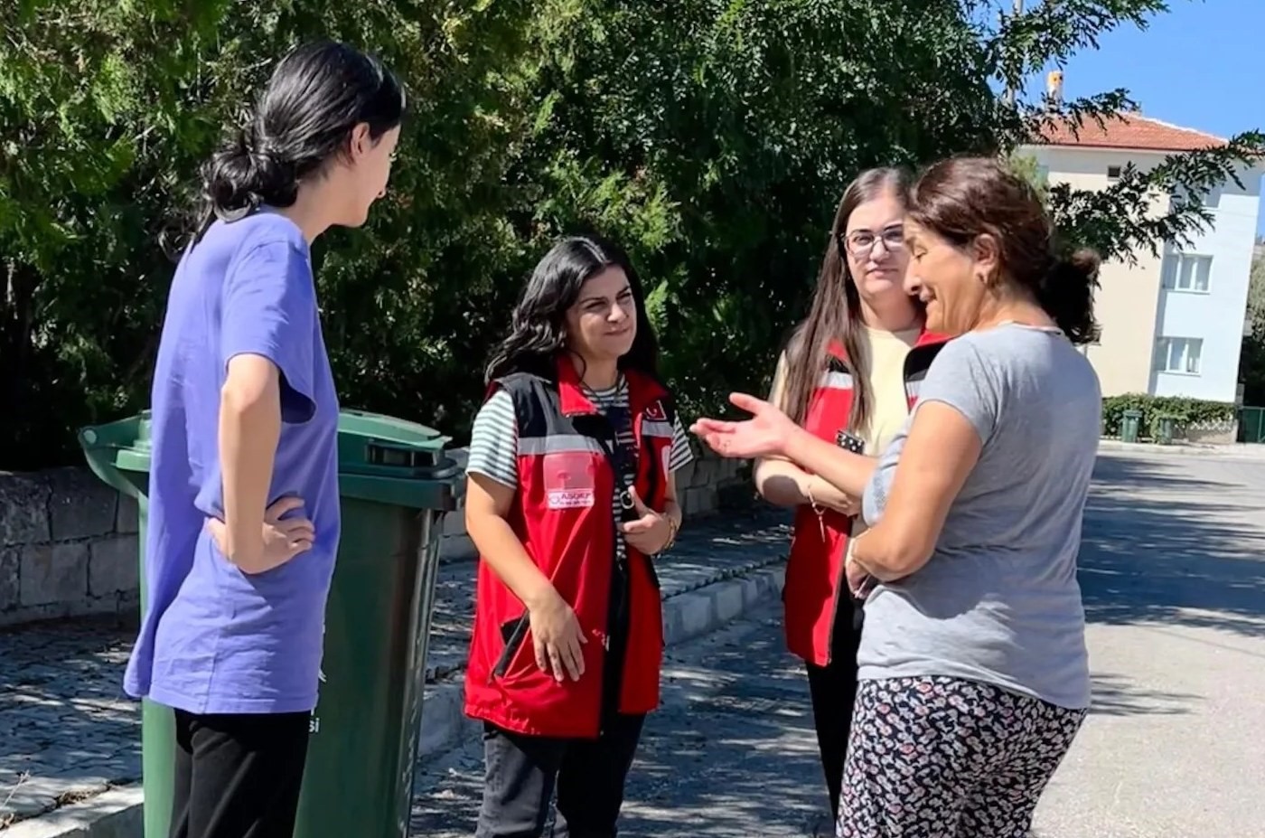 Erzincan’da Aile Sosyal Destek Programı ekiplerinin hane ziyaretleri sürüyor
