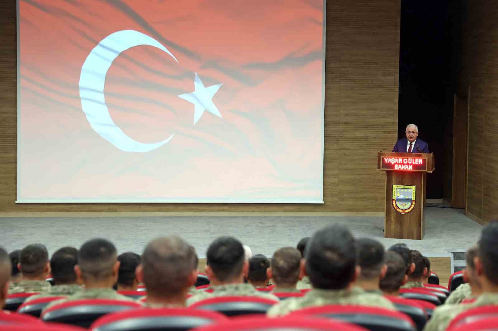 Milli Savunma Bakanı Güler: “Terör örgütünün belini kırdık. Son çırpınışlarını veren teröristlerin başı, tereddütsüz bir şekilde ezilecektir”