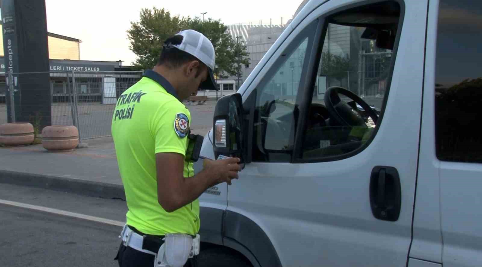 Bakırköy’de öğrenci servislerine yönelik denetim yapıldı