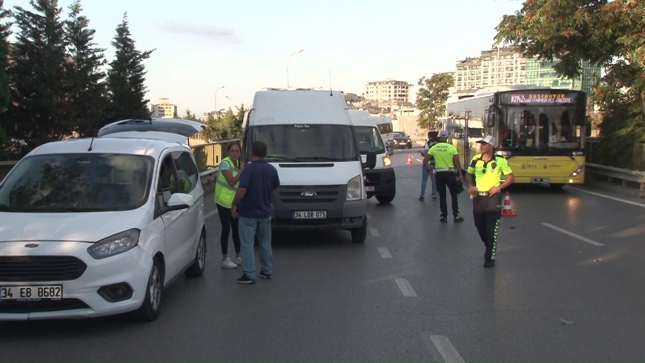 Maltepe’de okul servislerine yönelik yapılan denetimlerde sürücülere 7 bin 268 TL ceza kesildi
