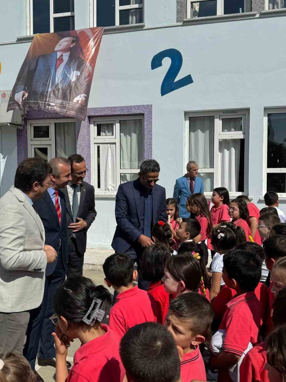 &Ccedil;aycuma&rsquo;da İlk&ouml;ğretim Haftası t&ouml;renleri coşkuyla kutlandı
