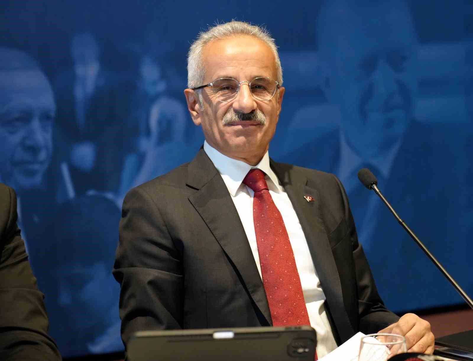 Bakan Uraloğlu: “Darbelerin döneminde yapılan anayasamızın artık yetmediğini düşünüyoruz"