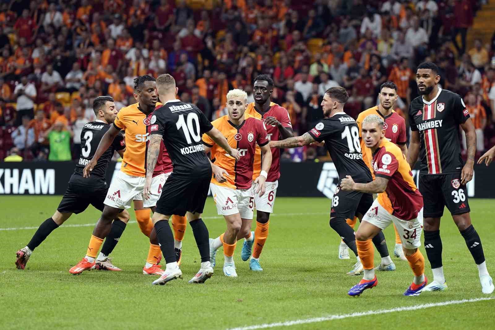 Trendyol Süper Lig: Galatasaray: 1 - Gaziantep FK: 0 (Maç devam ediyor)