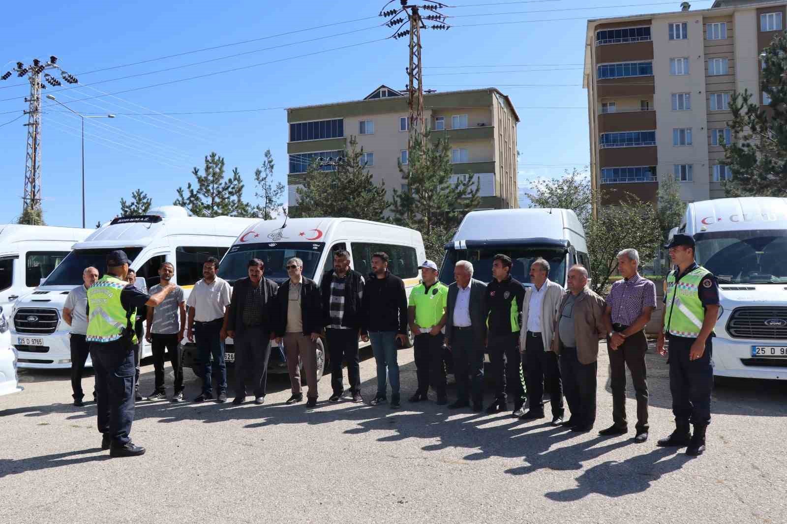 Oltu’da öğrenci servislerine denetim