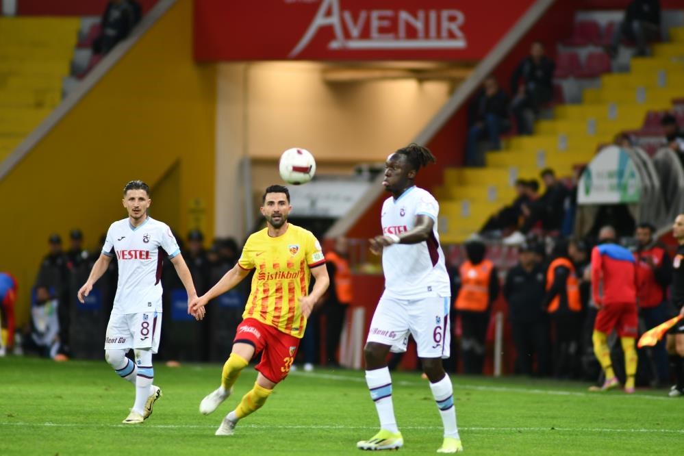 Kayserispor galibiyet için Trabzon’a gitti