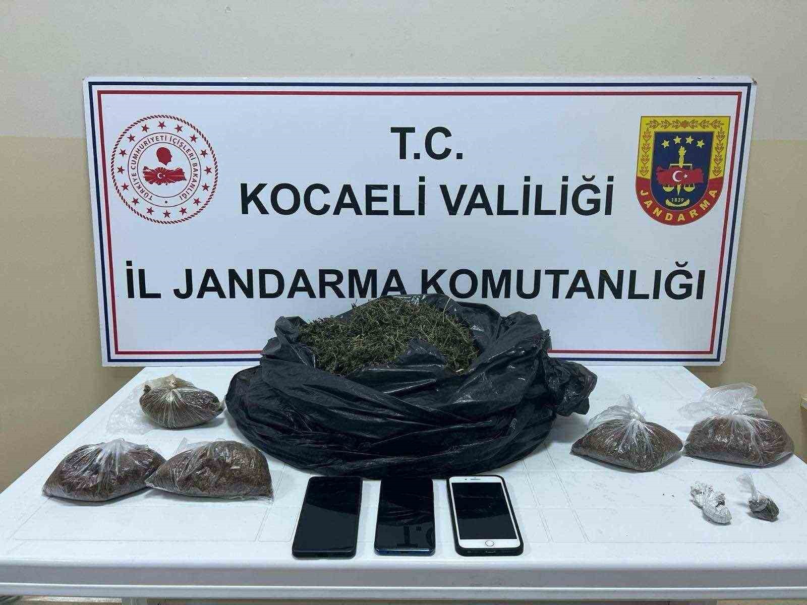 İzmit, Körfez ve Kartepe’de uyuşturucu operasyonları
