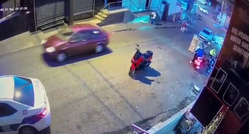 Durdurmak istediği motosikletlinin ezdiği polis taburcu oldu
