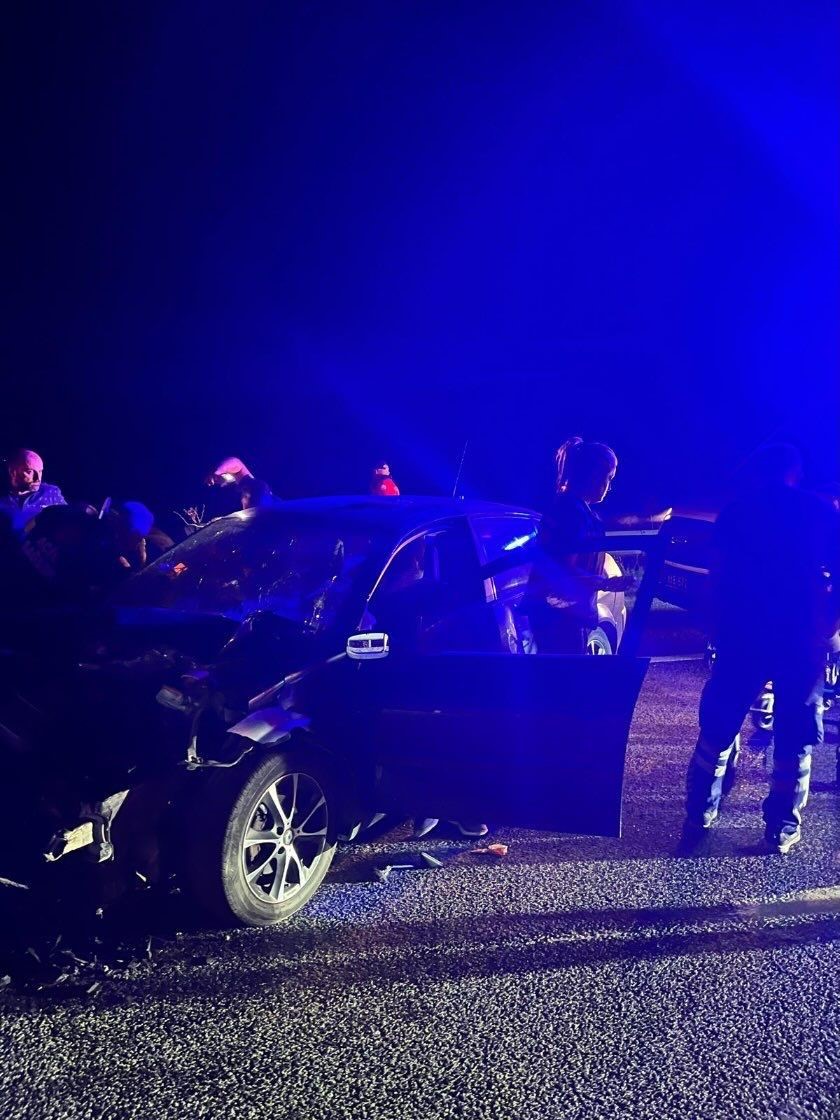 Bilecik’te meydana gelen trafik kazasında 2 kişi yaralandı