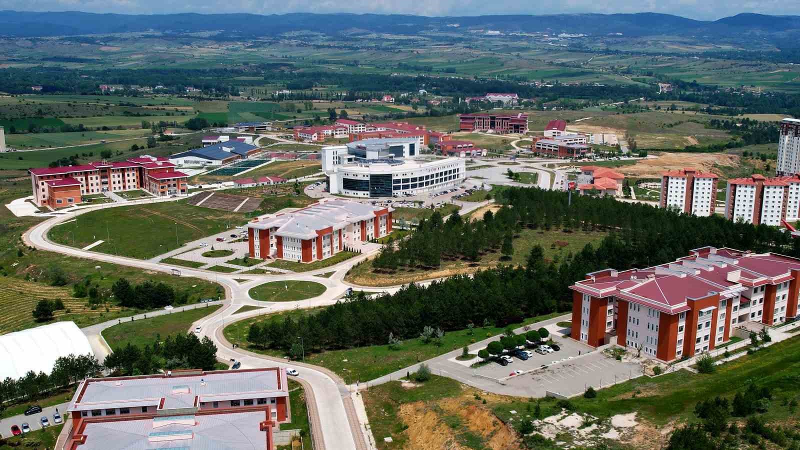 Kastamonu Üniversitesi’nden 8 akademisyen, “Dünyanın En Etkili Bilim İnsanları” listesinde