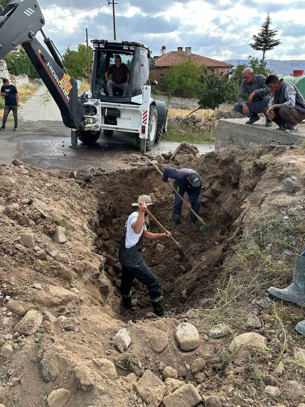 Köylerdeki arızalar anında gideriliyor
