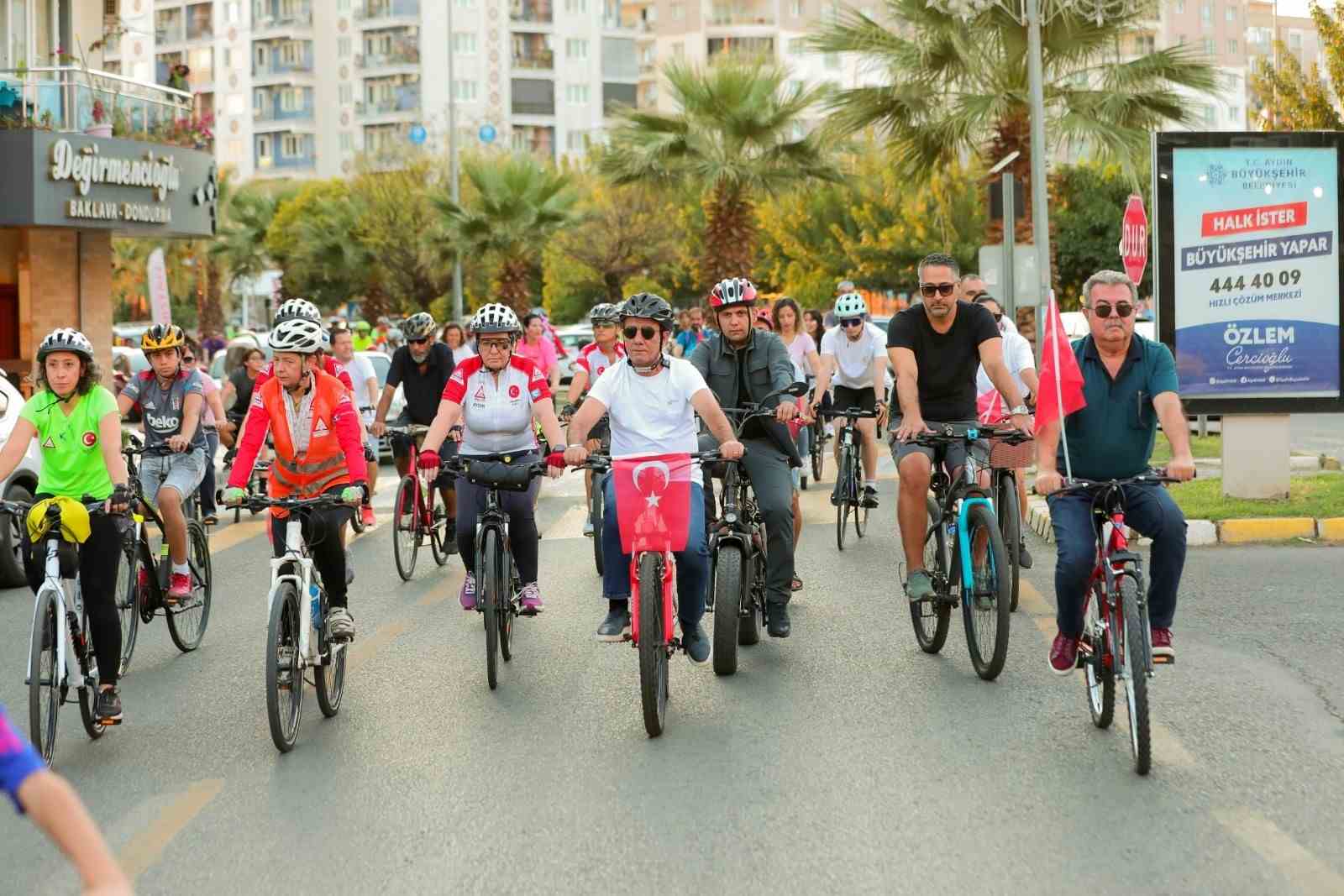 Efeler Avrupa Hareketlilik Haftası’nı kutladı