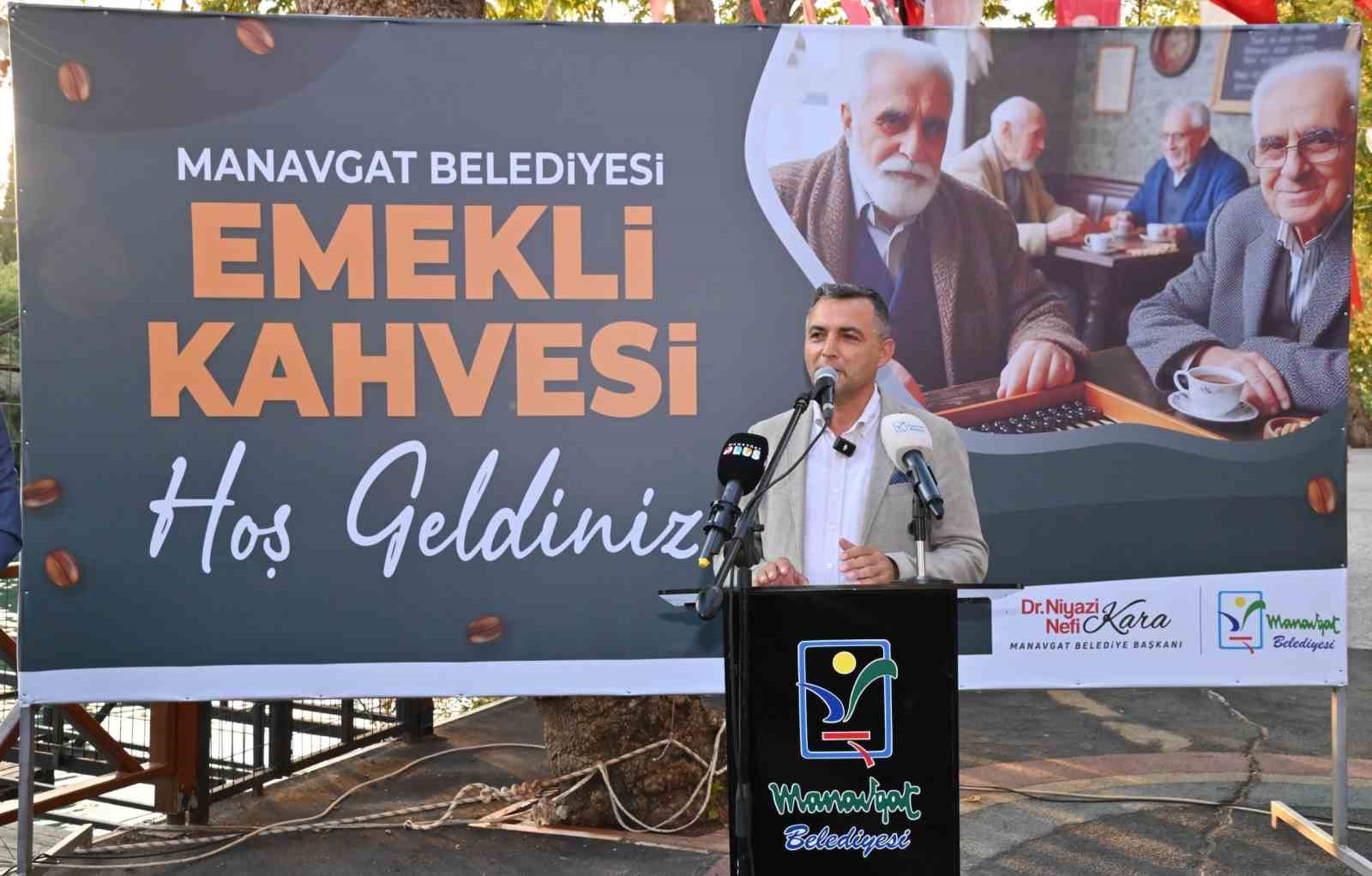 Manavgat Belediyesi Emekli Kahvesi açıldı
