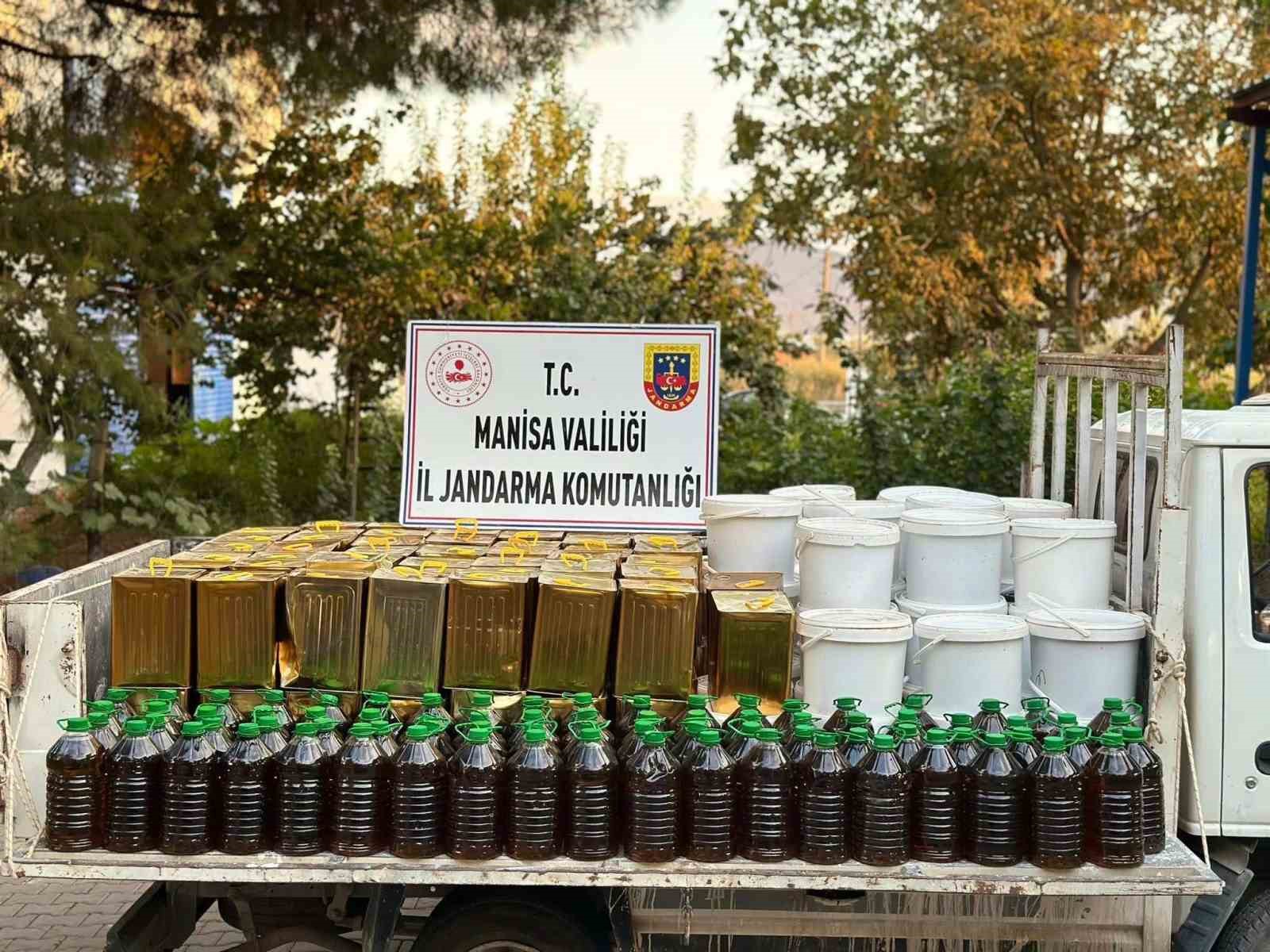 Sahte zeytinyağı, bal ve salça satan iş yerine operasyon