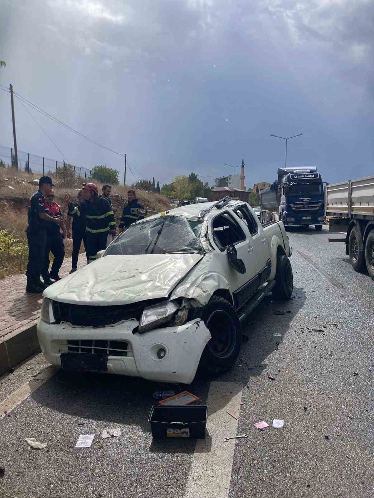 Bilecik’teki feci trafik kazasında ağır yaralanan sürücü hayatını kaybetti