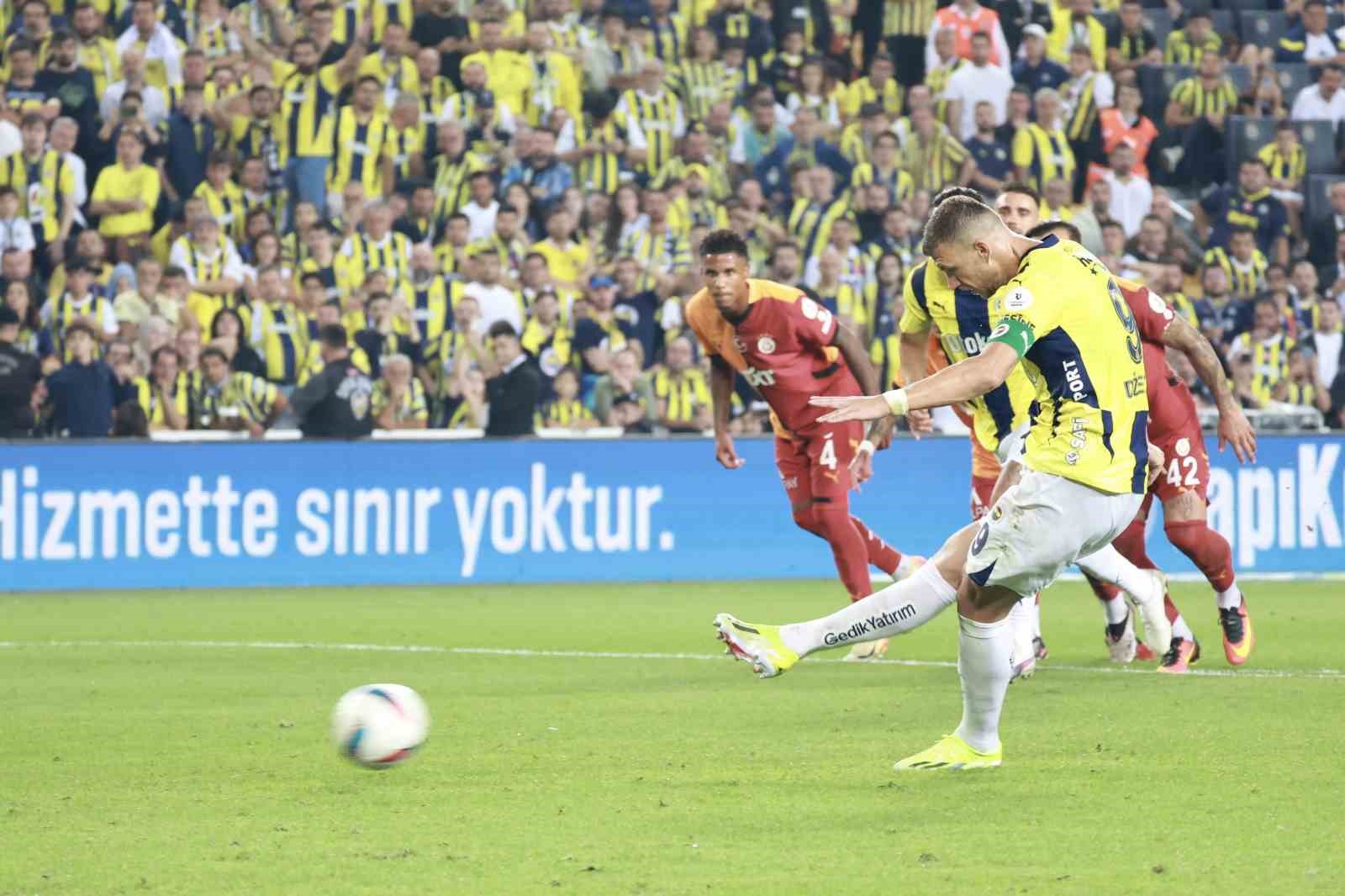 Trendyol Süper Lig: Fenerbahçe: 1 - Galatasaray: 3 (Maç sonucu)
