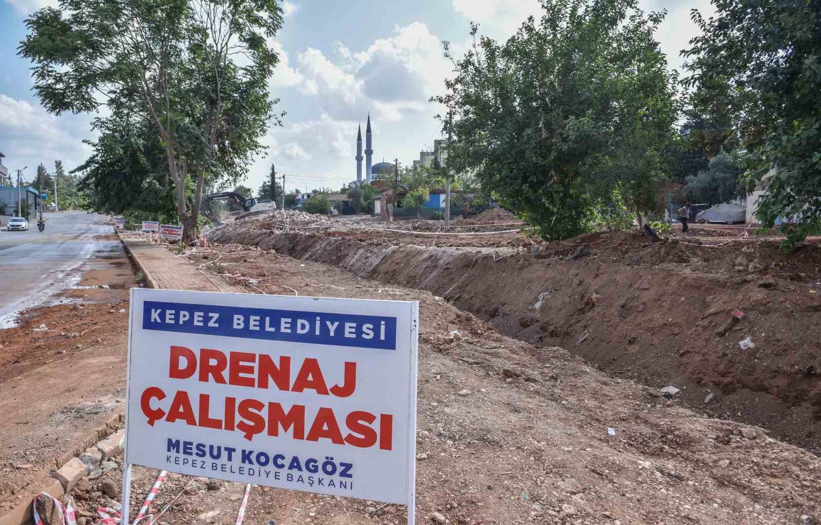 Kepez Belediyesi, Ay Deresi ıslah çalışmasıyla sel baskınlarına ‘dur’ diyecek
