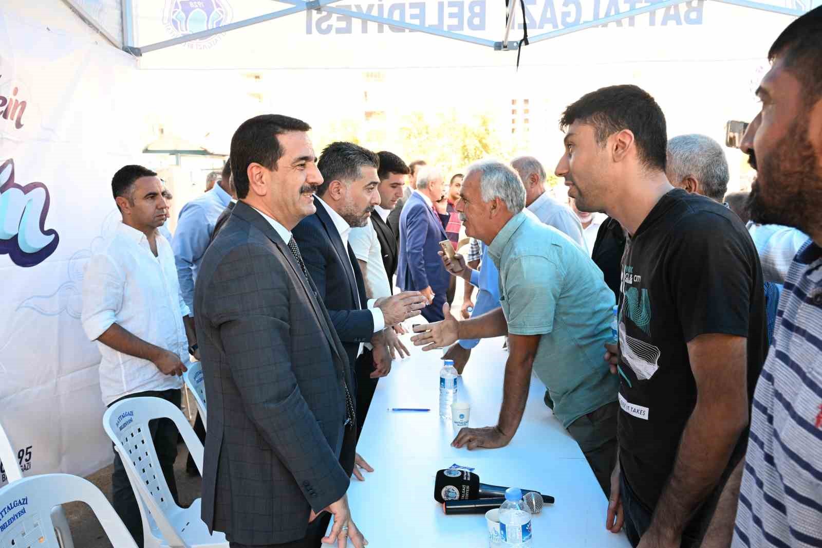 Taşkın, vatandaşların sorunlarını yerinde dinledi
