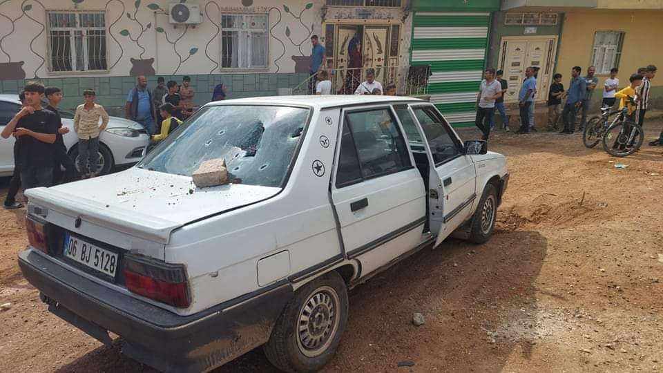 Şanlıurfa’da otomobile silahlı saldırı: 1 ağır yaralı