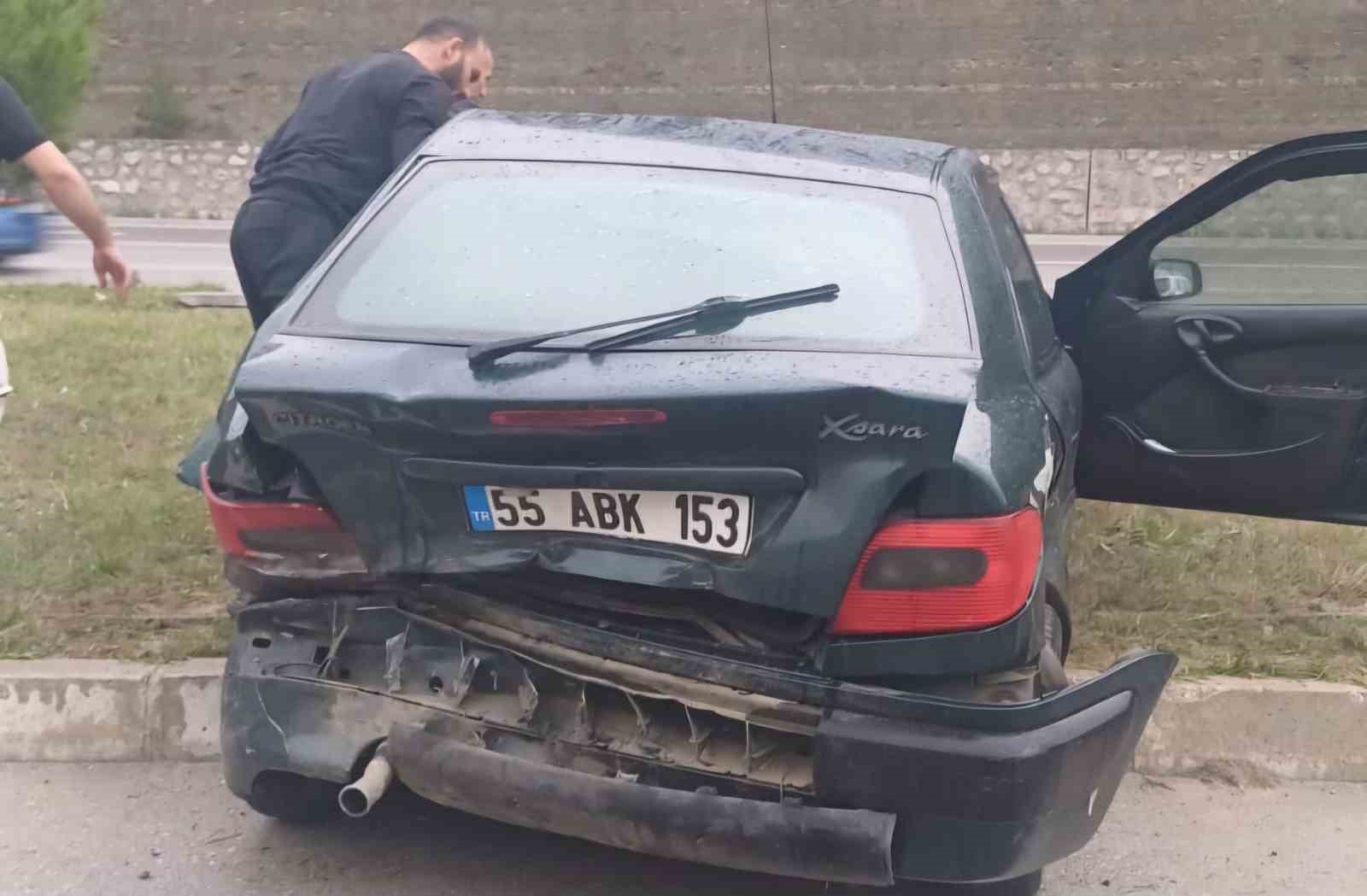 Samsun’da zincirleme trafik kazası: 4 yaralı
