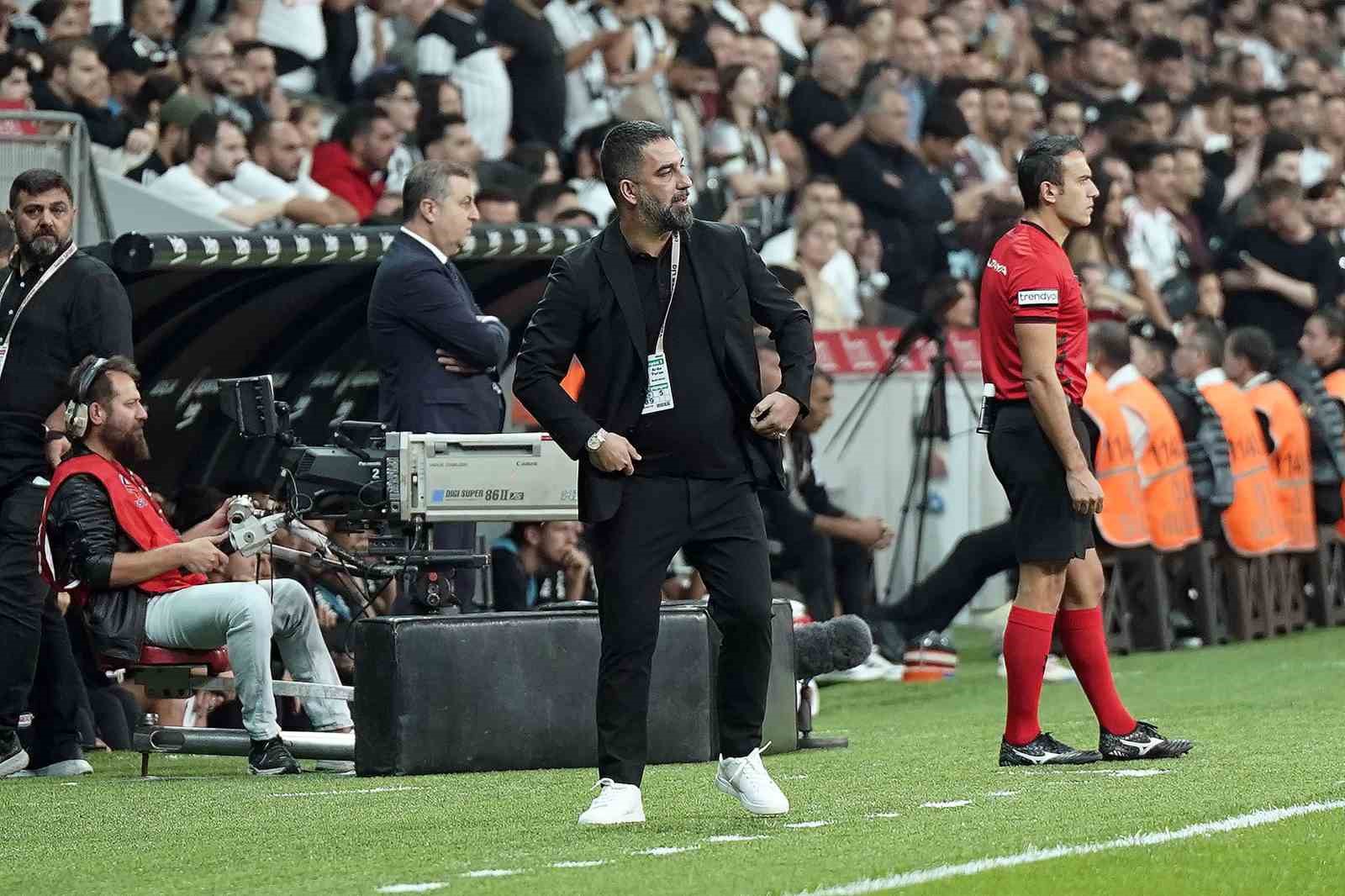 Trendyol Süper Lig: Beşiktaş: 0 - Eyüpspor: 0 (Maç devam ediyor)
